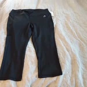 HEAD black capri running tights, size medium.